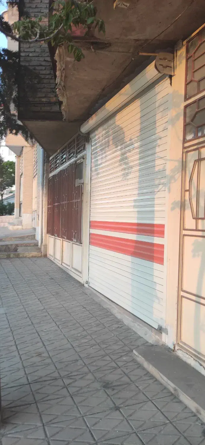 رهن و اجاره دو باب مغازه