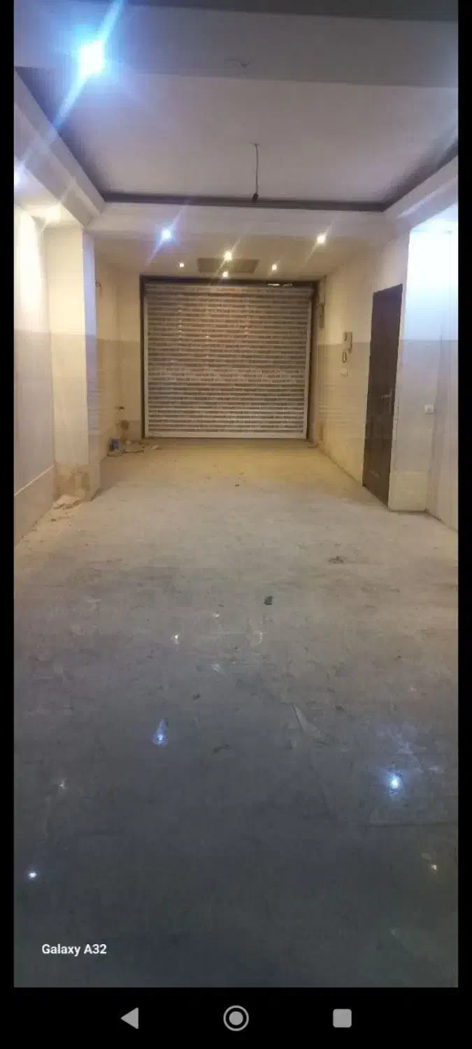 اجاره پارکینگ دربست۷۰ متری به کارگاه