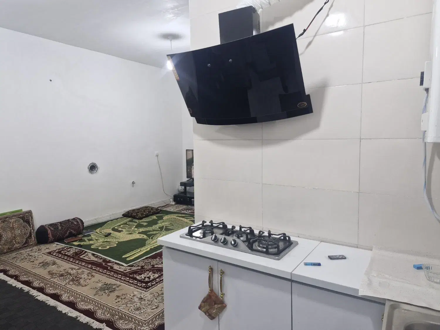۶۰ متر درب حیاط نوساز