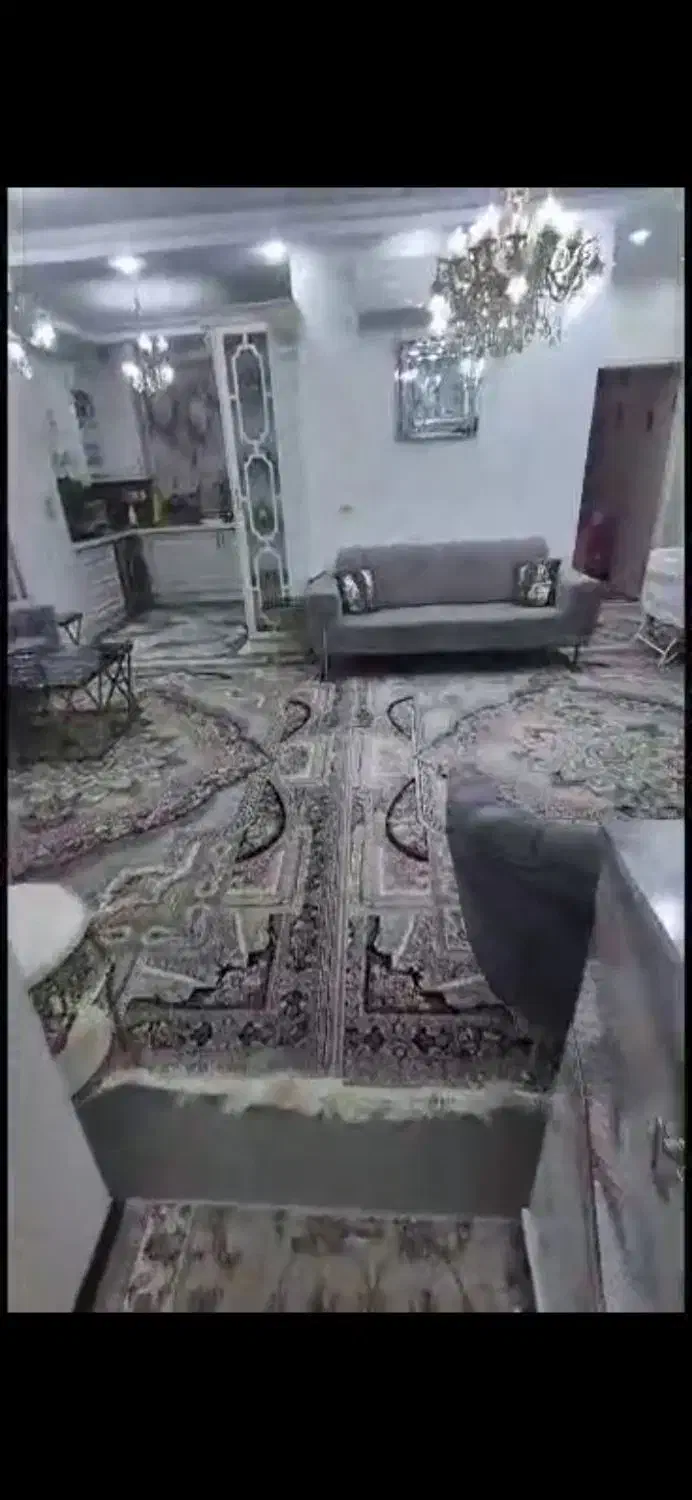 فروش ۹۰ متر آپارتمان خادم آباد