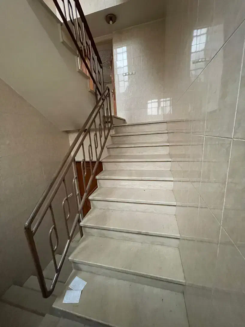 دربستی _ ۲ طبقه _ ابوالحسن