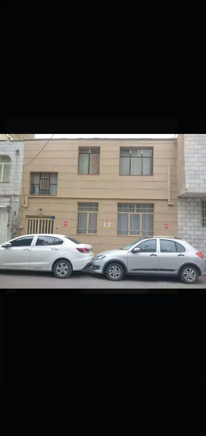 ملک ویلایی دوطبقه