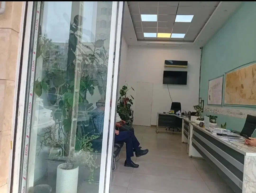 مغازه ۱۵ متری بر اصلی خوش
