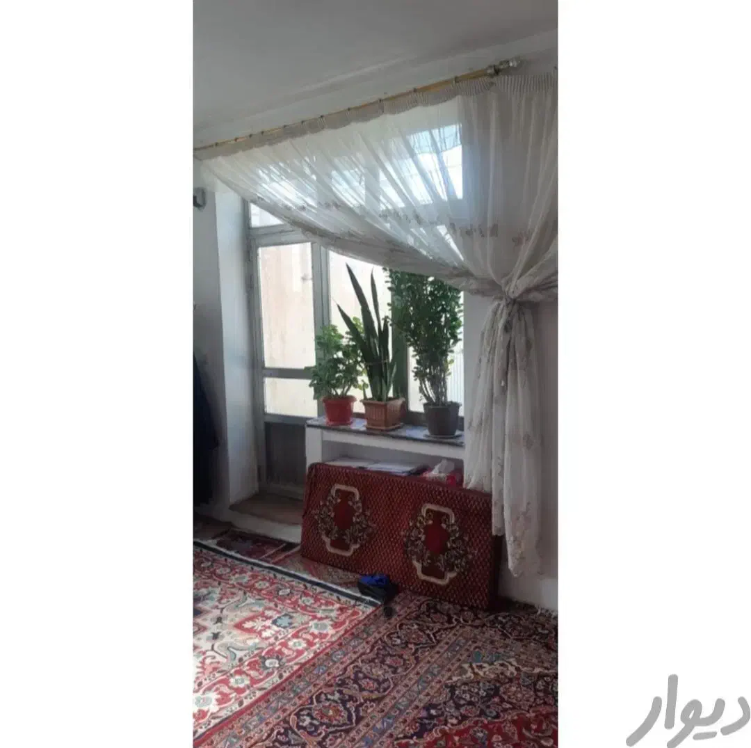 اجاره خونه همکف ماشین رو راه جدا