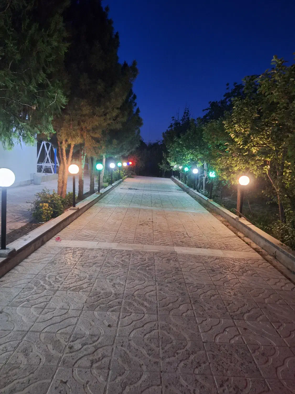 باغ اجاره ای