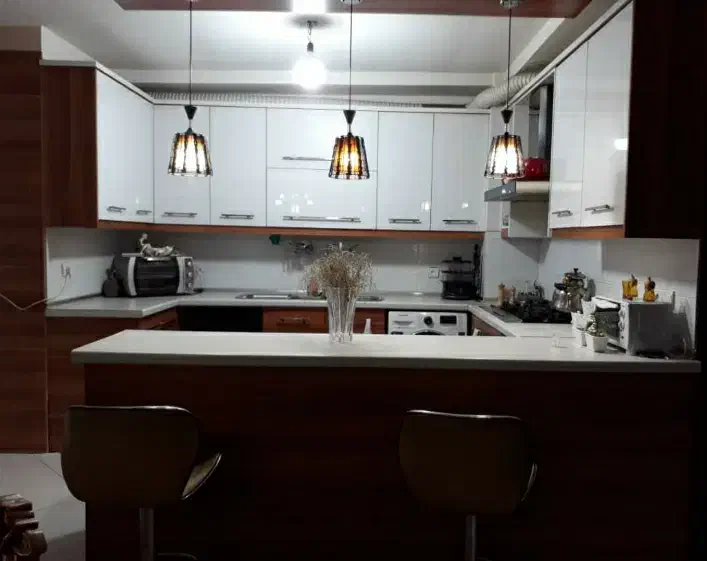 مسکونی 90 متر سند دار
