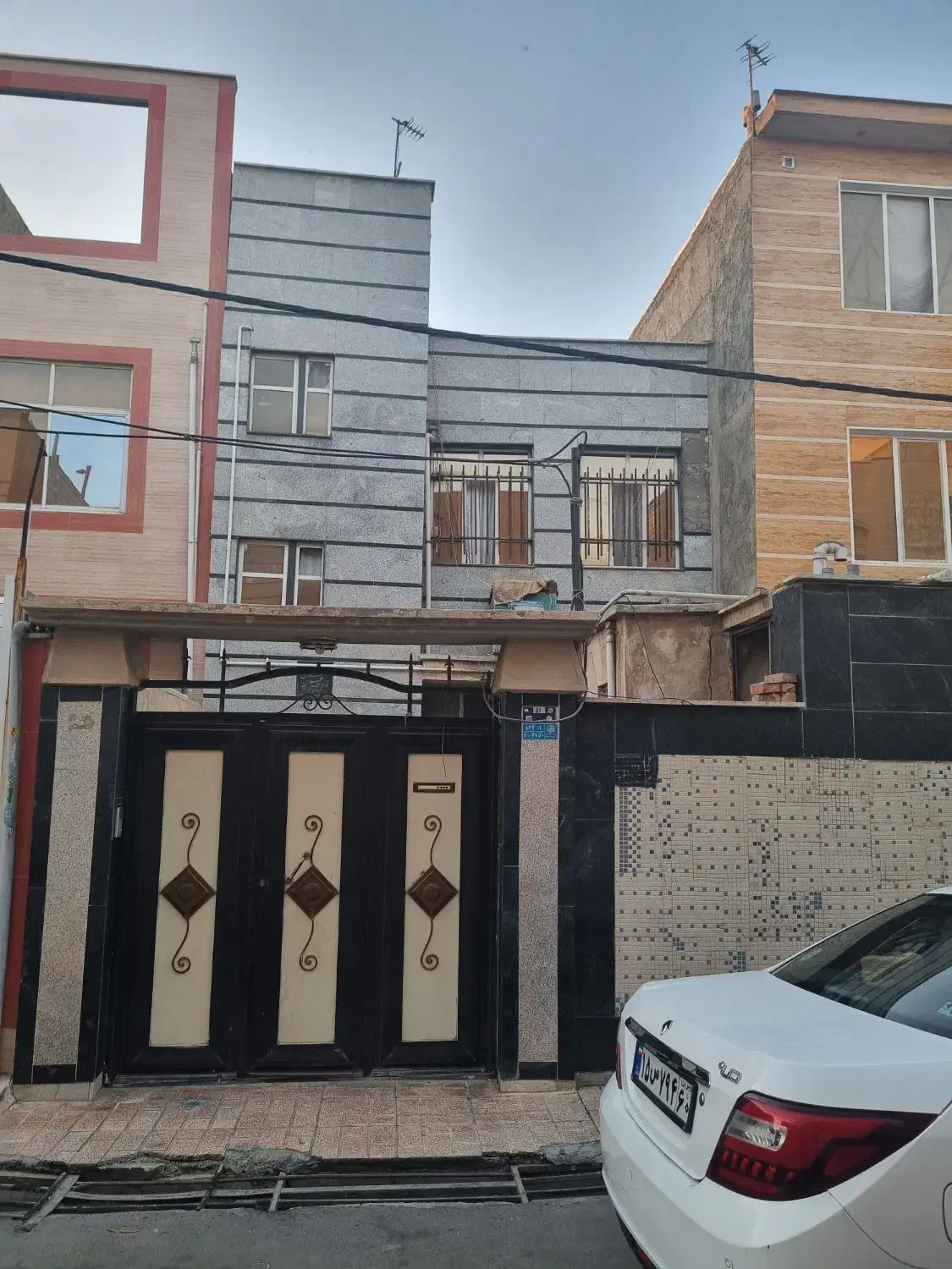 خونه ویلایی دو طبقه شاطره