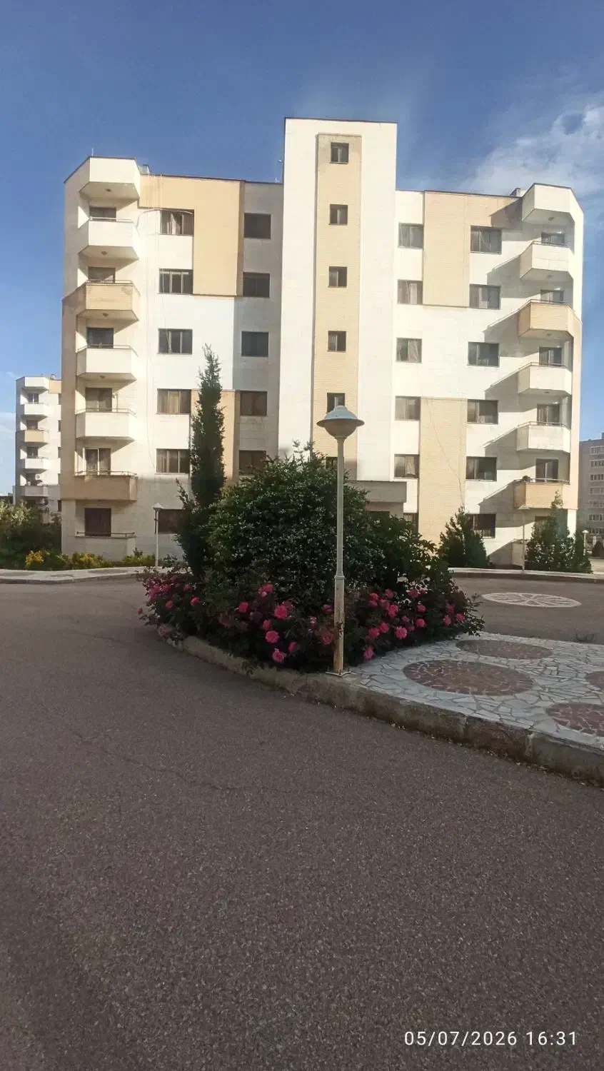 فروش واحد آسمان صدرا 1(فوق لوکس)