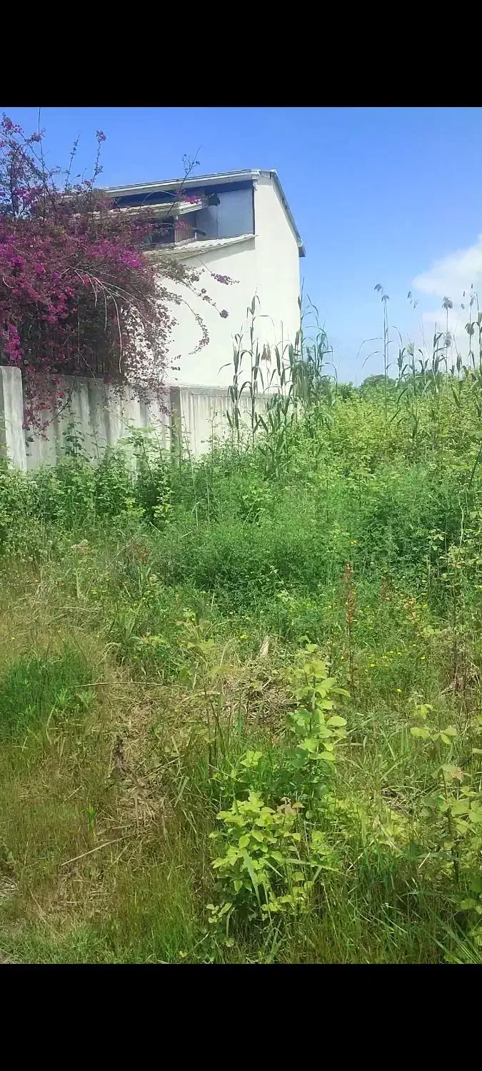ایزد شهر.زمین . .داخل بافت مسکونی گلستان۶۱.مالکم