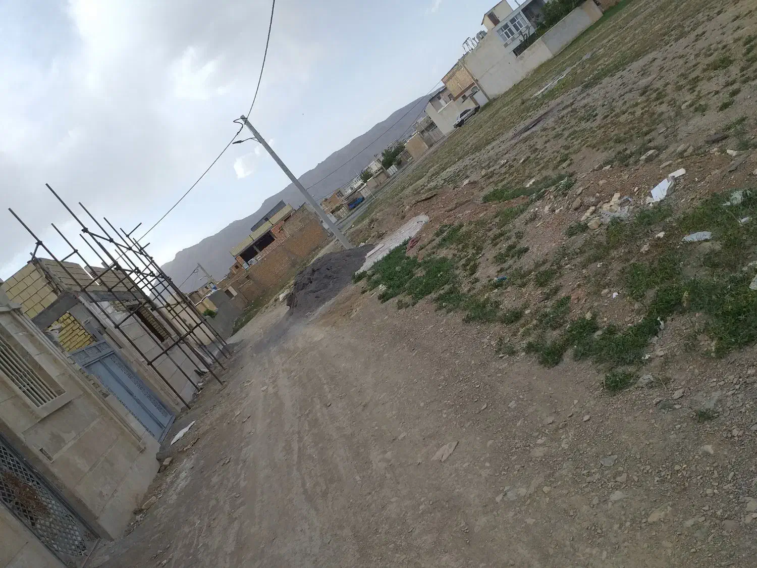 زمین مسکونی