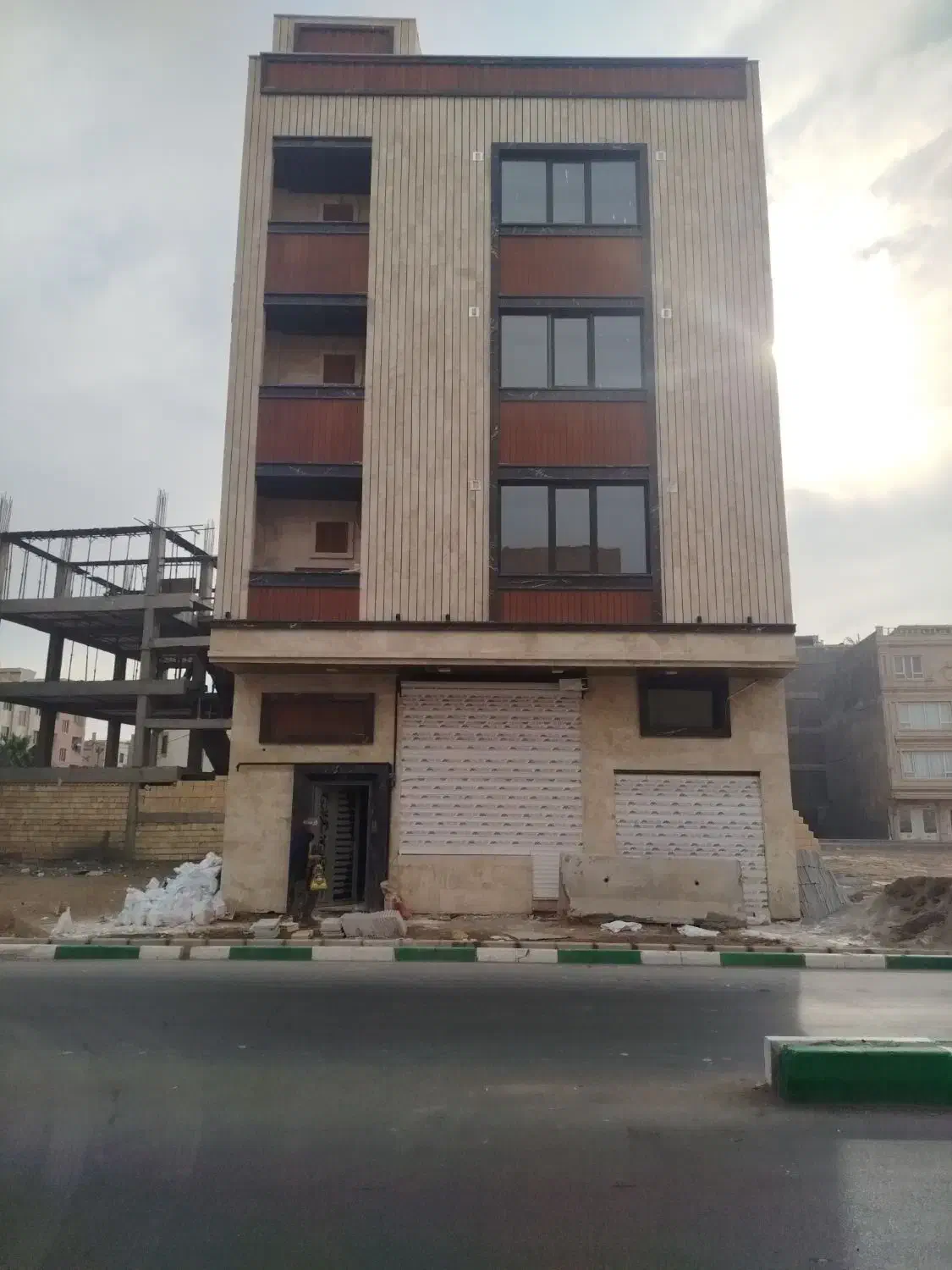 فروش مغازه 120متری