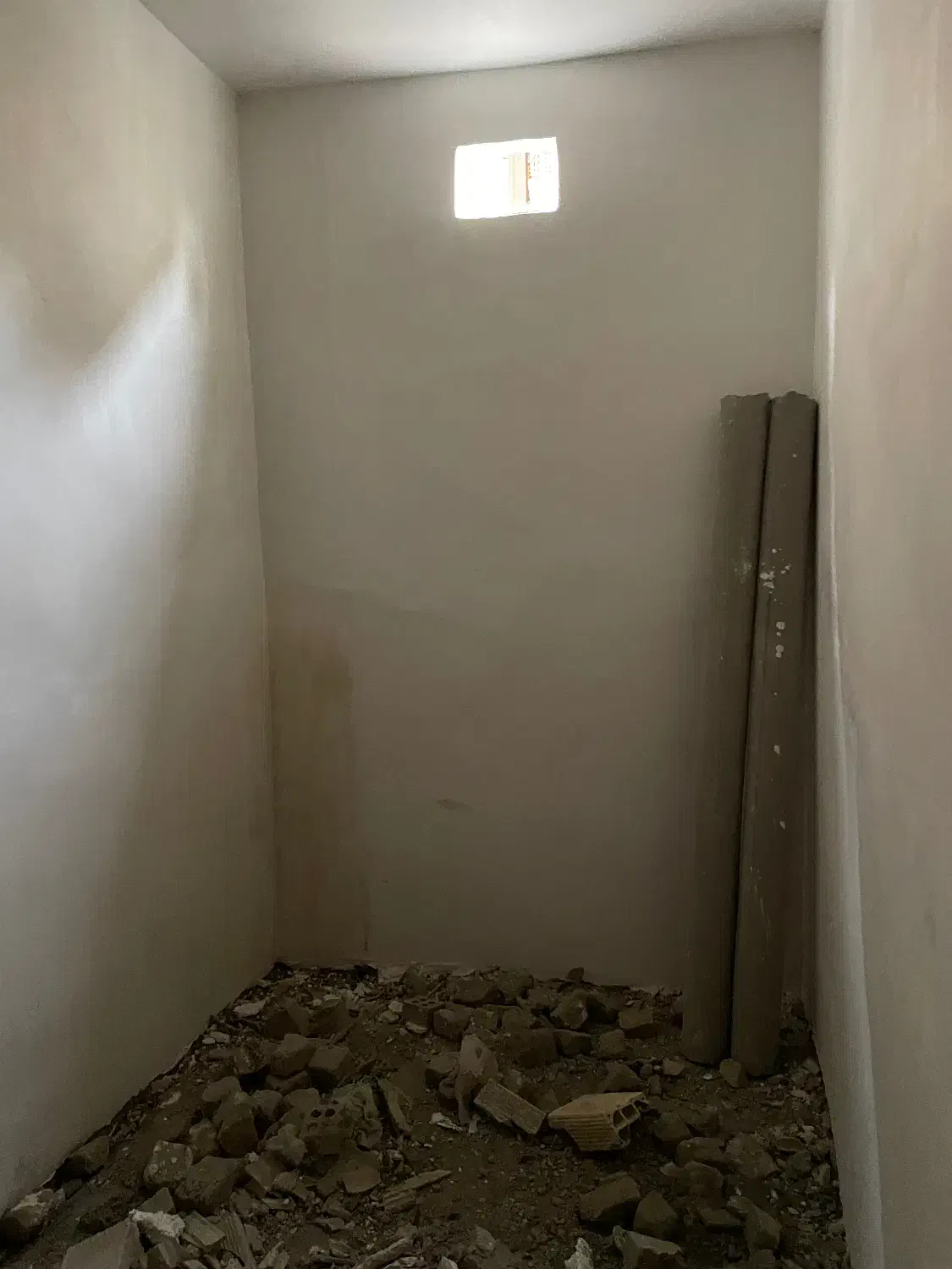 خانه سفت کاری ۵۰متری