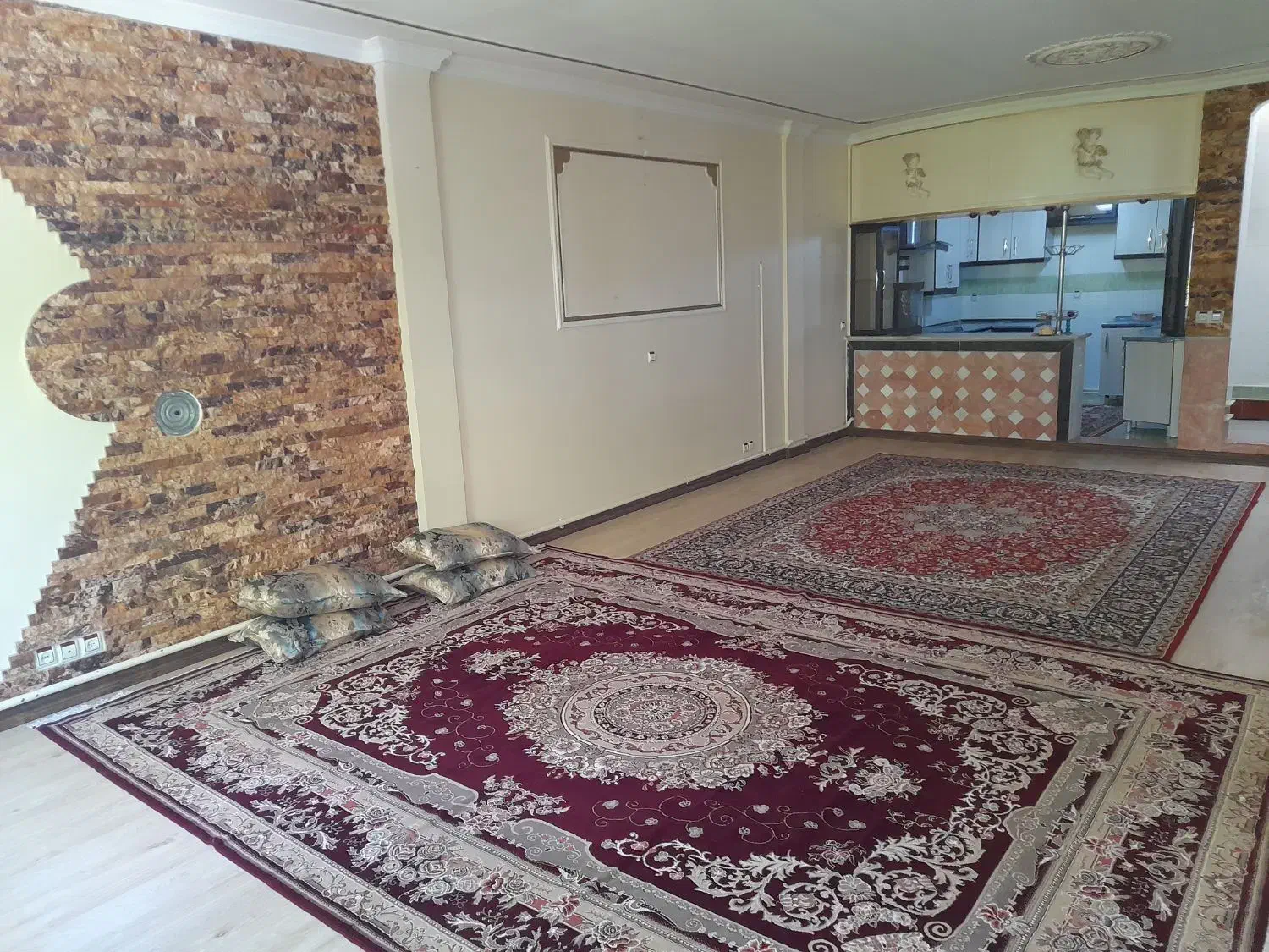 رهن واجاره آپارتمان اندیشه