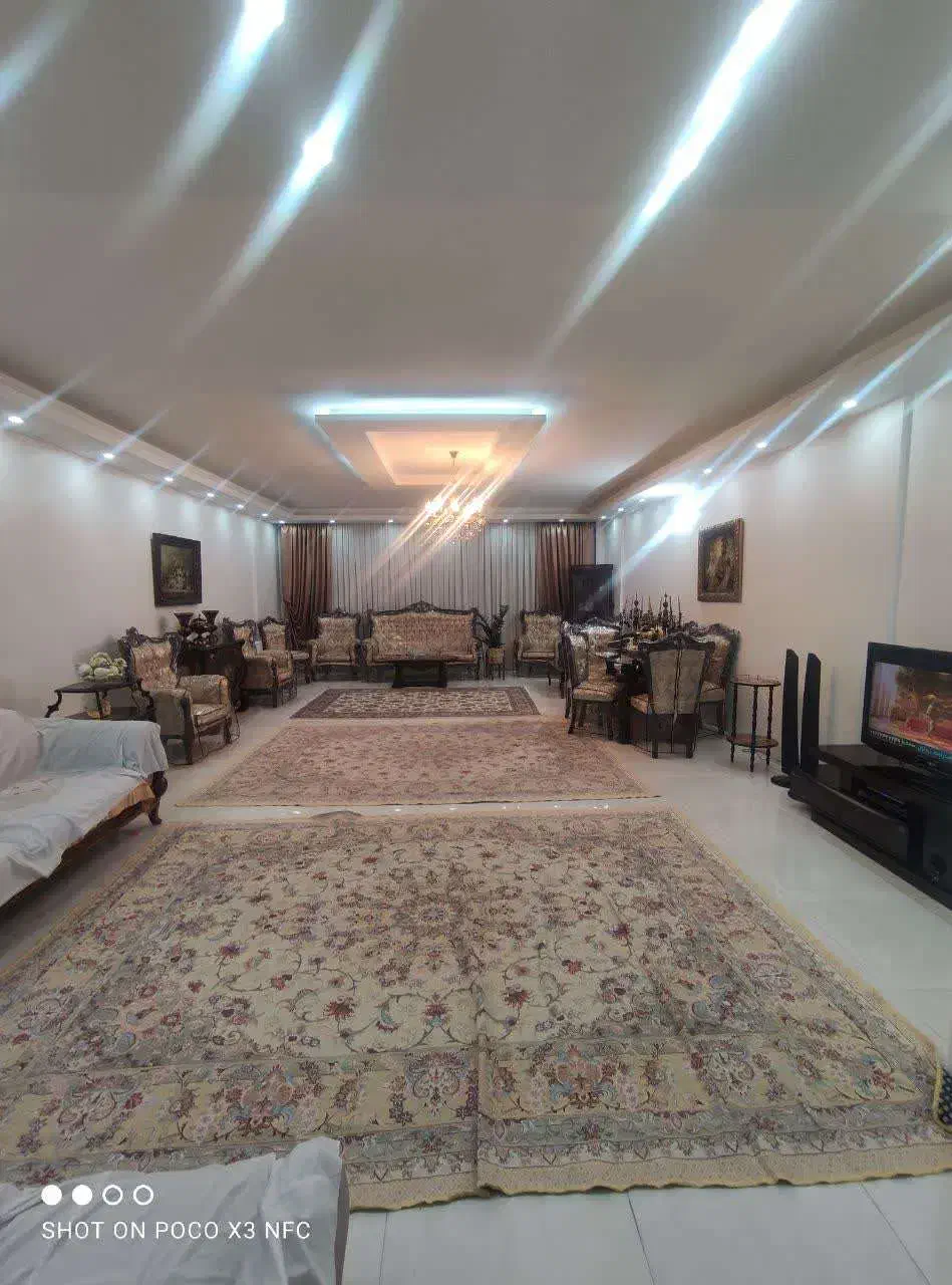 فروش واحد خاص در موقعیت طلایی بلوار جانباز