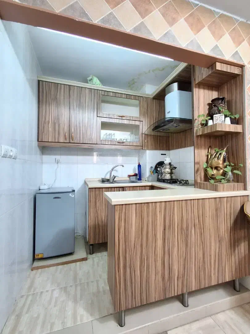 دفترکار شیک درچهار باغ.آزادی