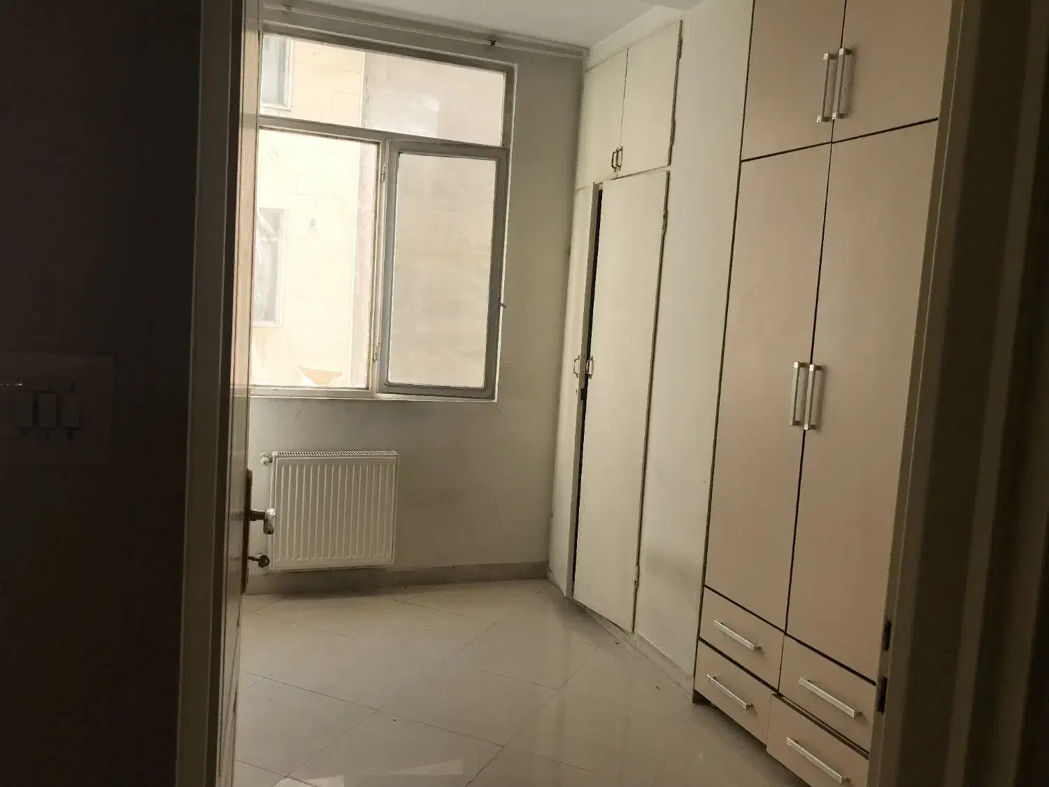 ۶۰ متر دو خواب تخلیه سند تک برگ