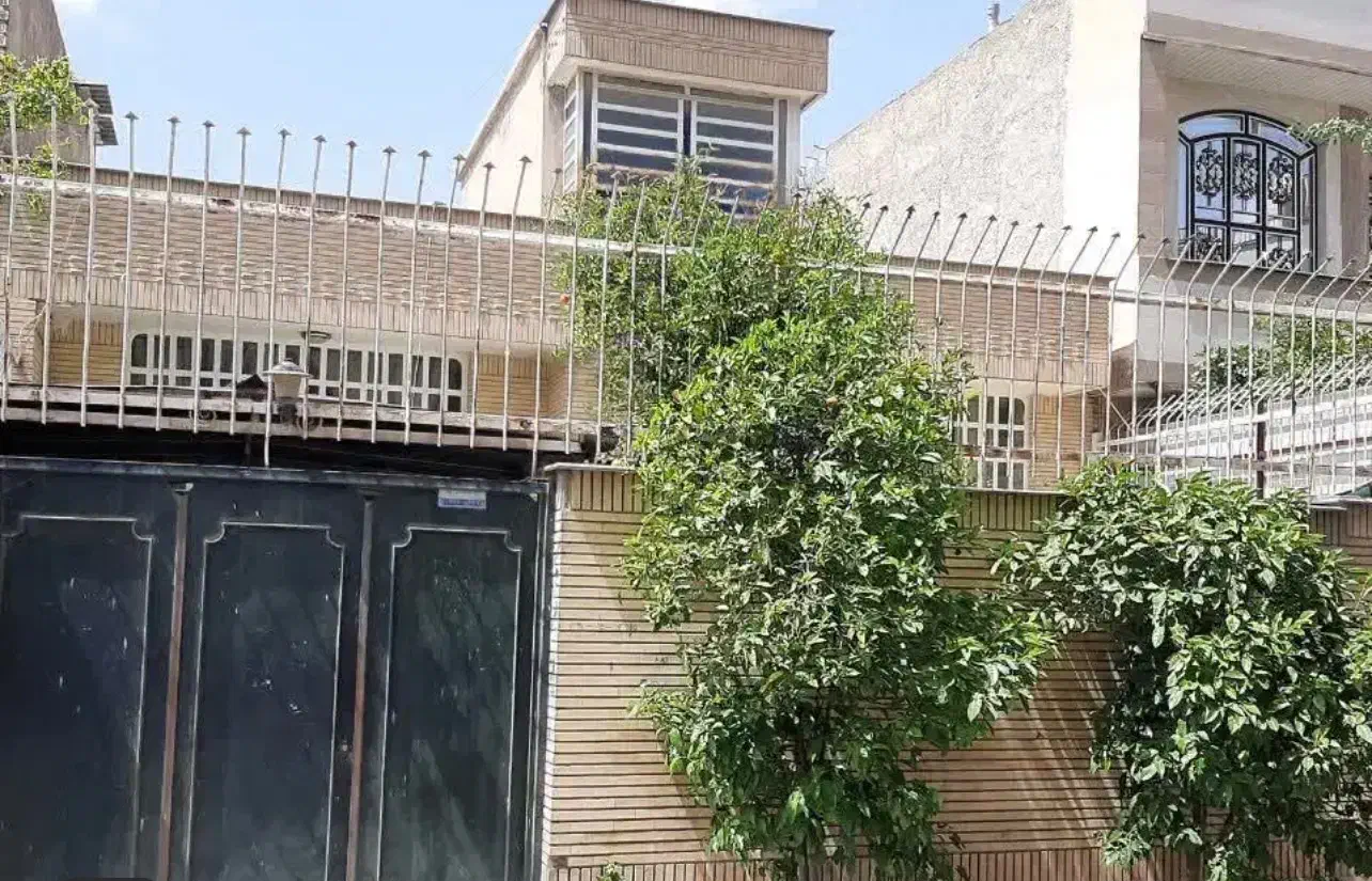 ویلایی ۱۶۰ متری دربست - دلجو