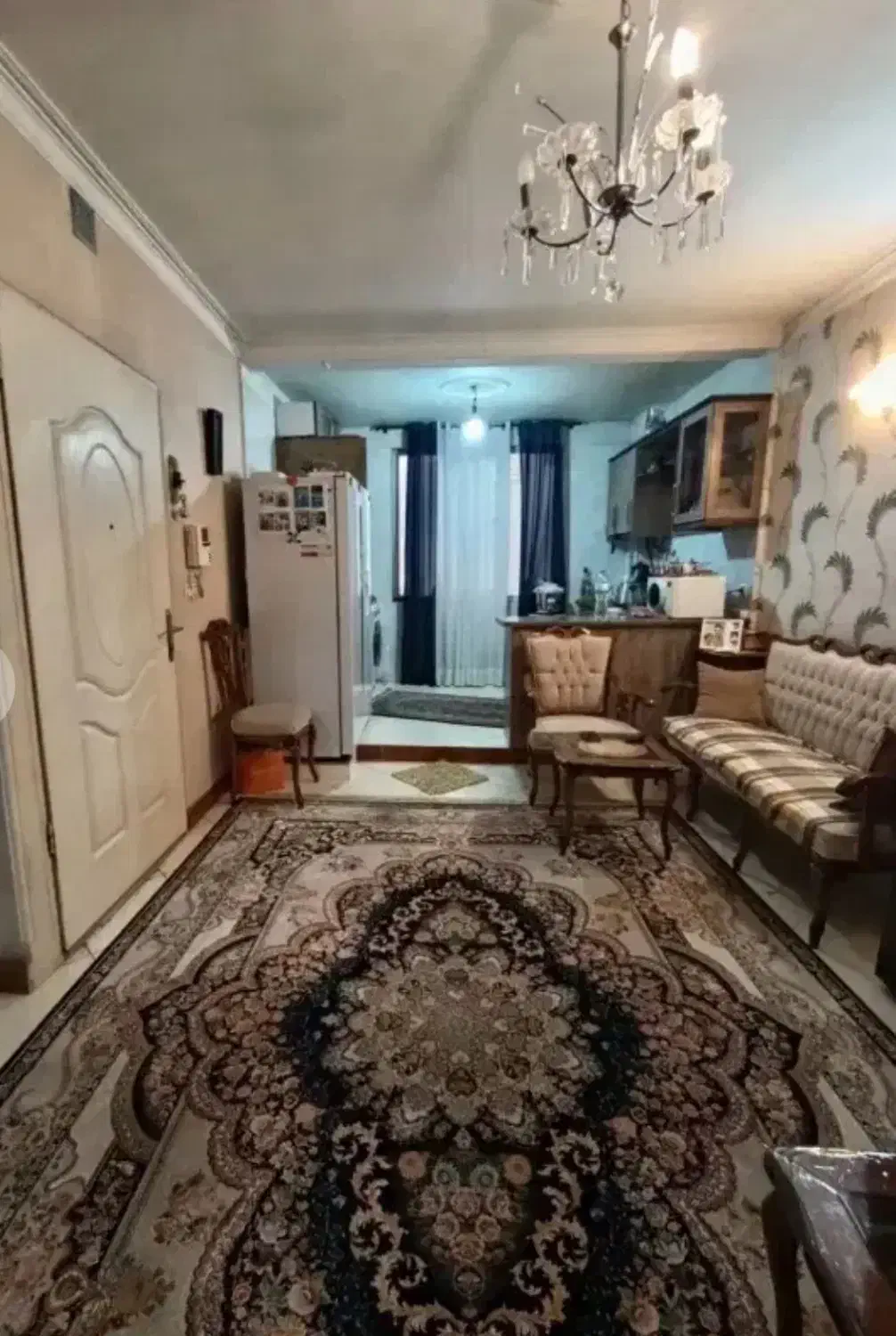 همخونه خانم