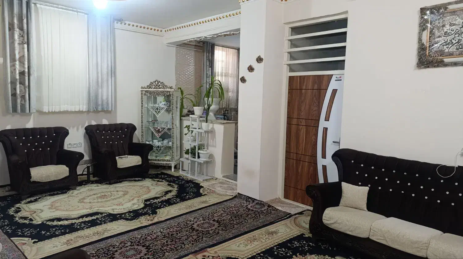 خونه 100متر شنارژی دو نبش  محله سرآسیاب فرسنگی