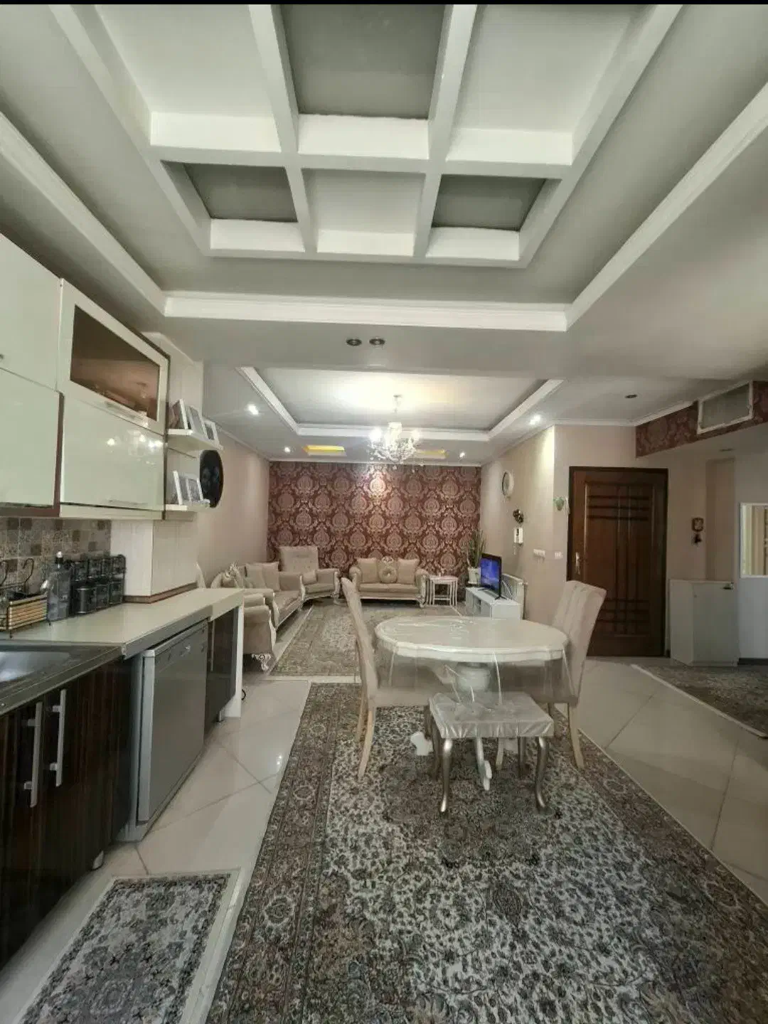 رهن و اجاره واحد ۸۰ متری فول امکانات در اسکندری