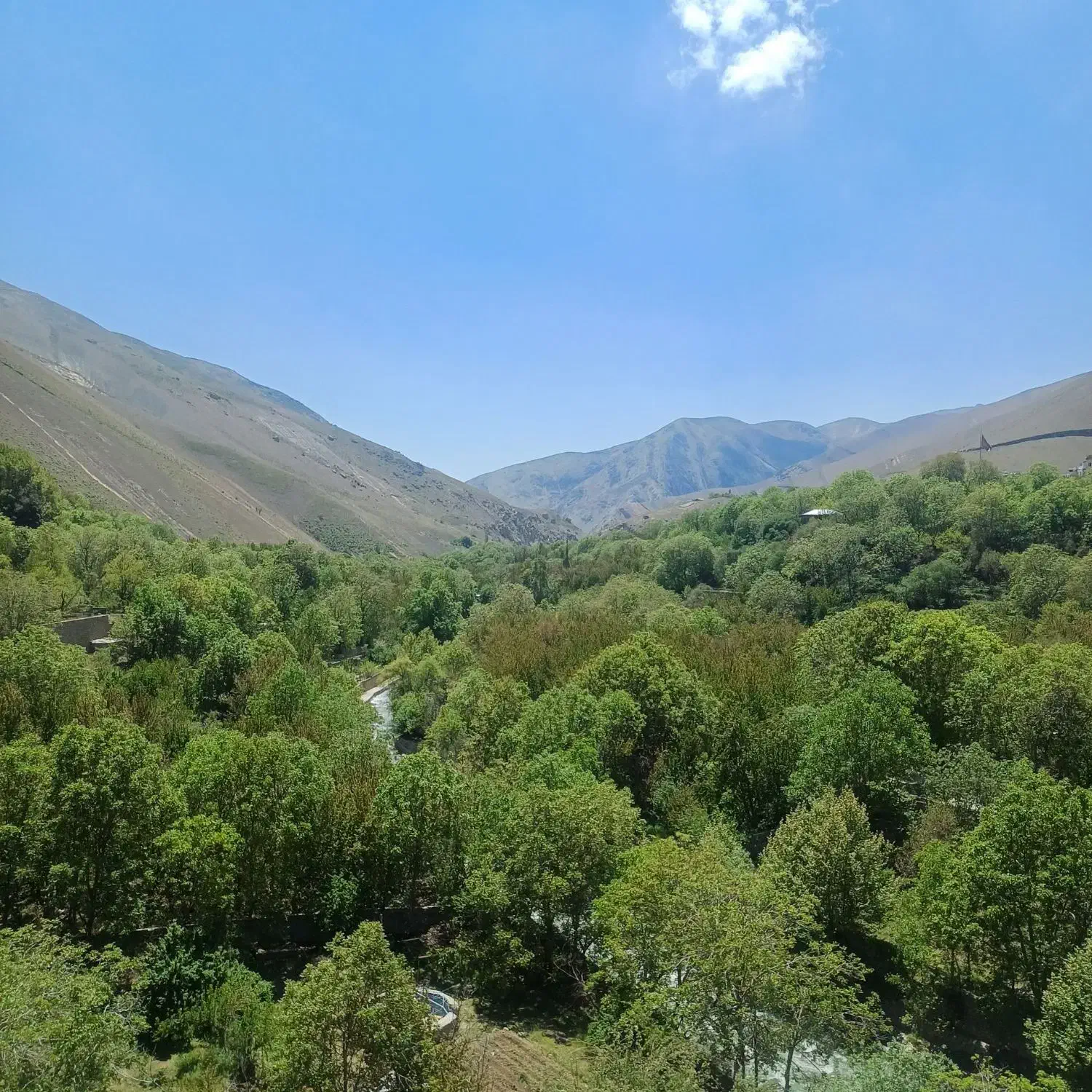 سولقان منطقه تهرانی نشین مارینو ۱۰۰متراپارتمان