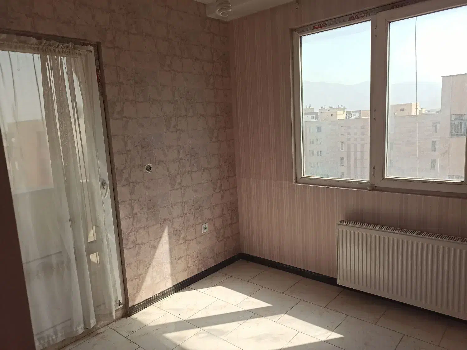 آپارتمان ۷۸ متری فاز ۵ اندیشه