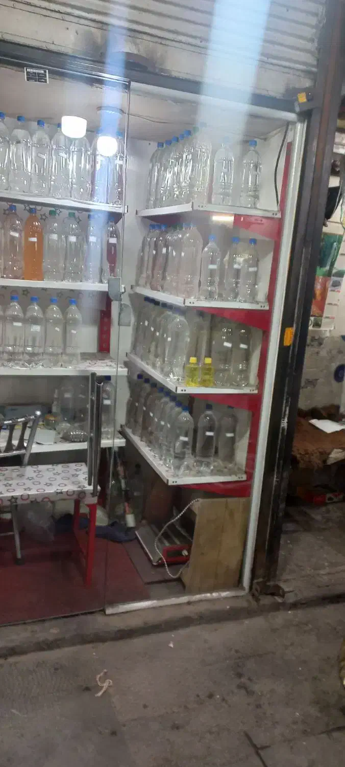 مغازه در بازار