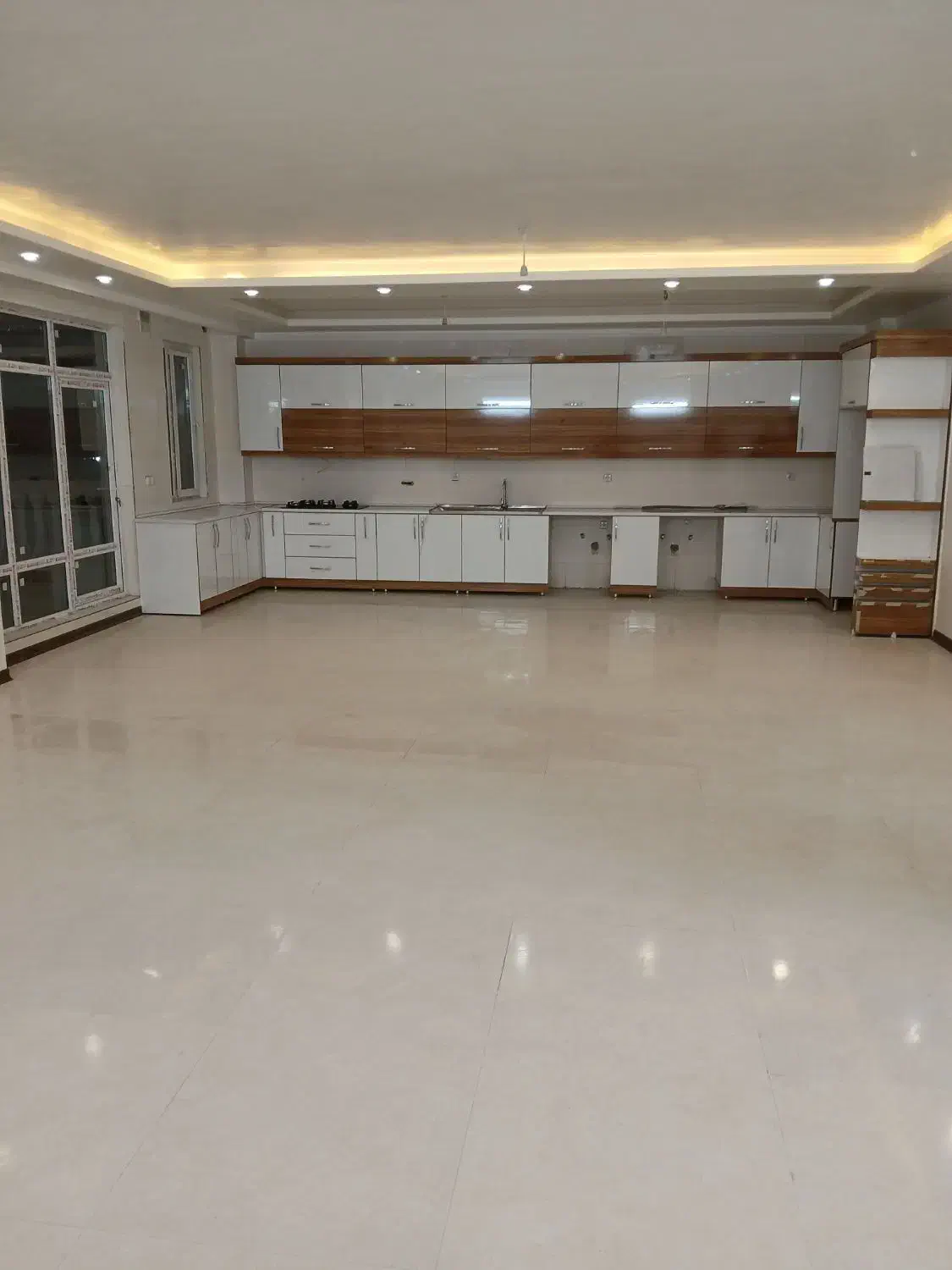 آپارتمان ۱۶۵ متری صفر و شیک محدوده ملاصدرا