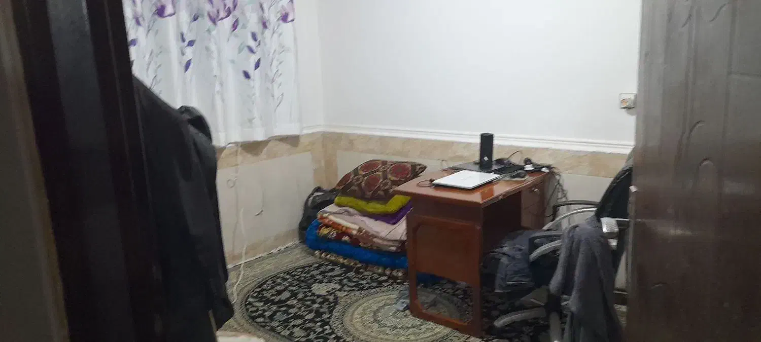 واحد۱۲۰متری زاهدان فول طبقه دو