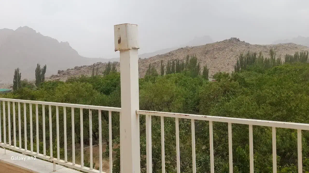 سوییت طبقه بالا ده بالا