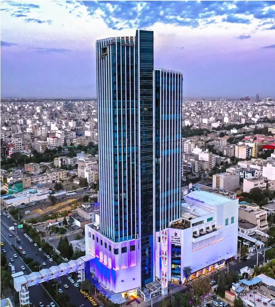 64متری اداری آرمیتاژ گلشن