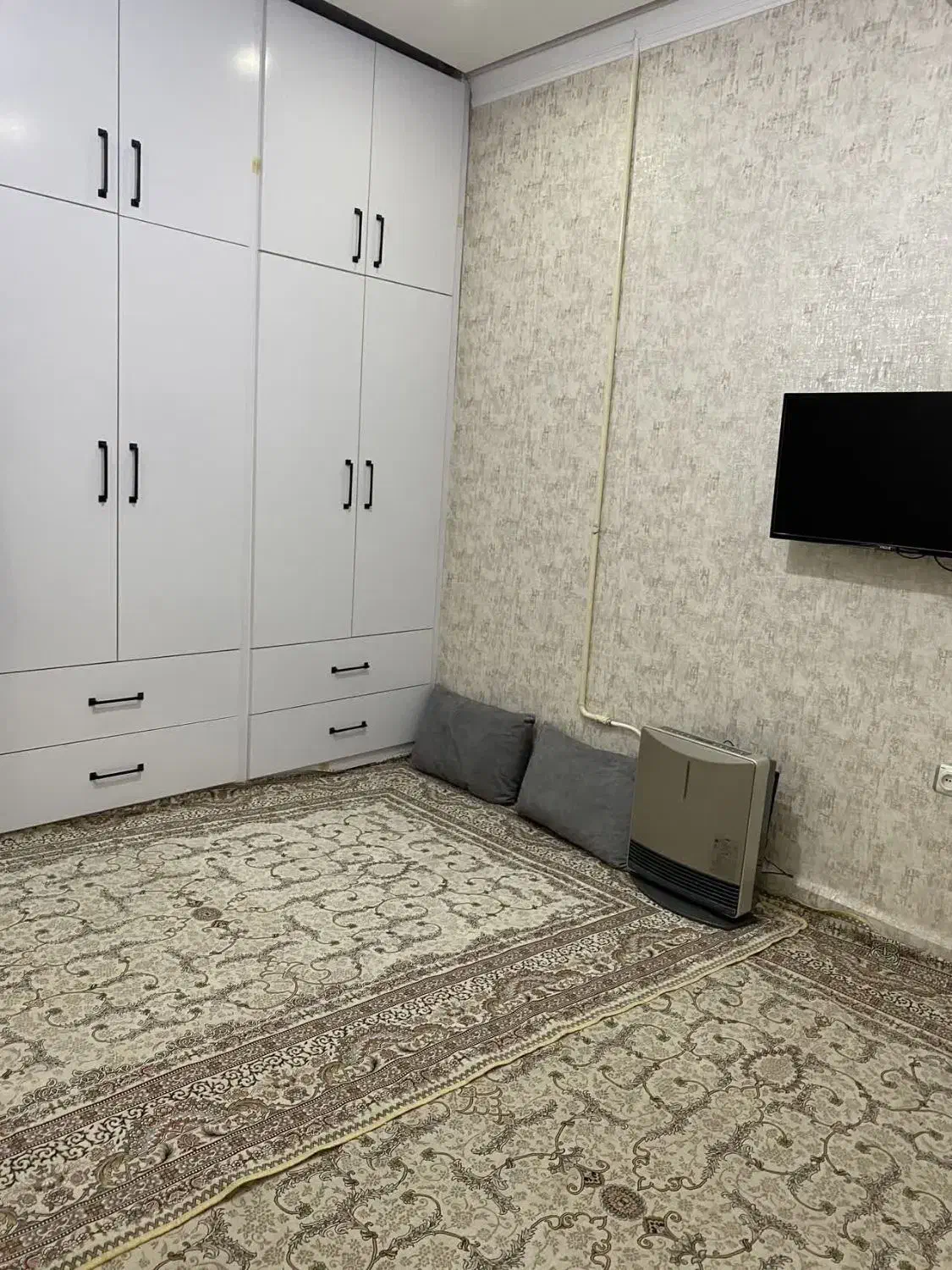 خانه ۹۰ متری عبادی ۷۰ قولنامه ای همکف راه جدا