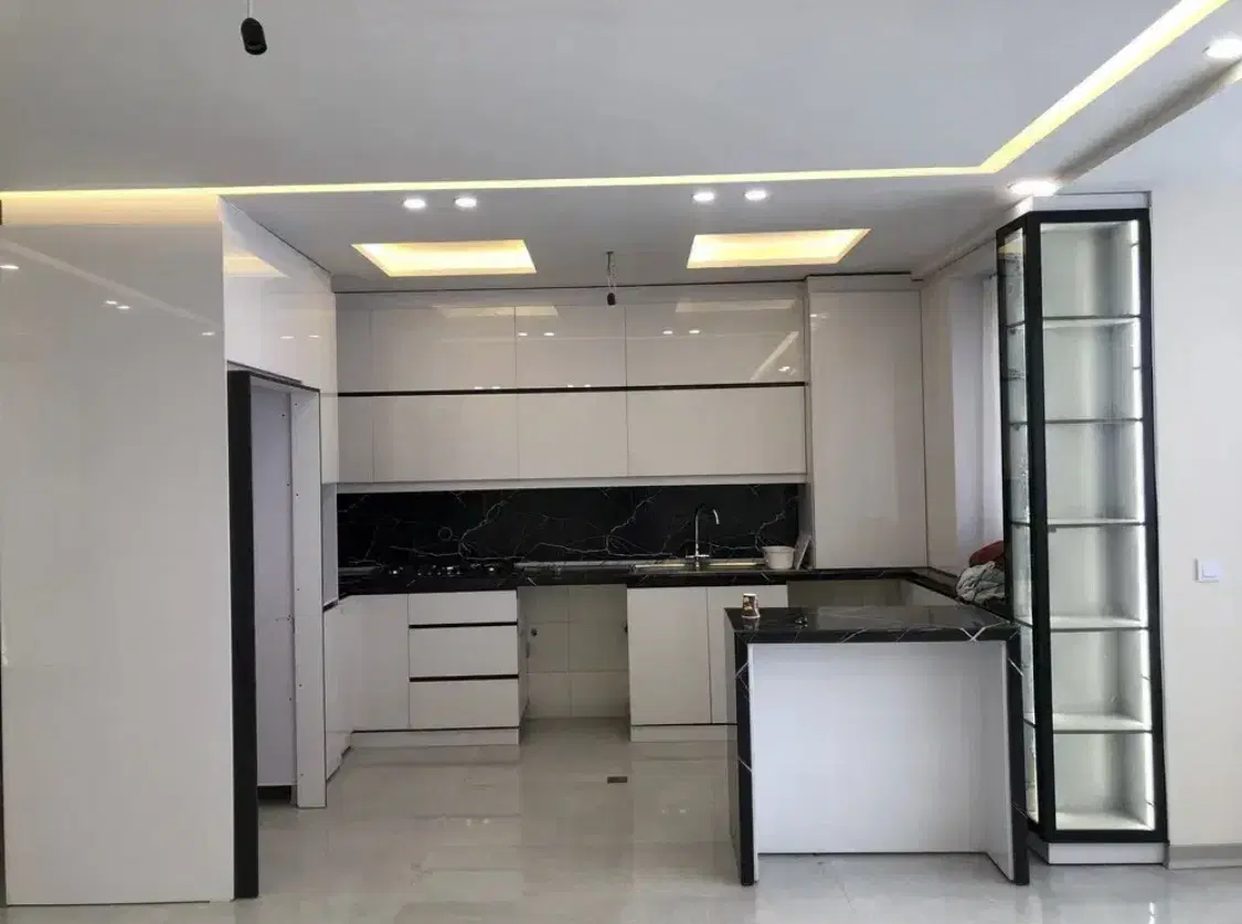 شهرک بهشتی_۹۵متر_فول امکانات_بهترین لوکیشن شهرک