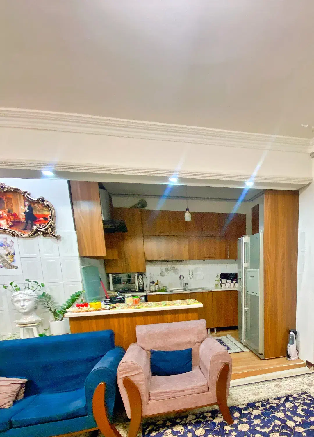 ویلایی ۹۰ متری بازسازی شده (چهارباغ)باغ باغچه