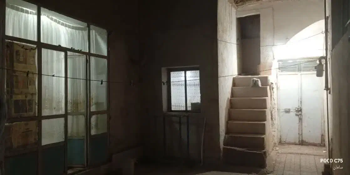 خونه قدیمی اطراف کاشان (نوش آباد) ۹۵۰ تومن