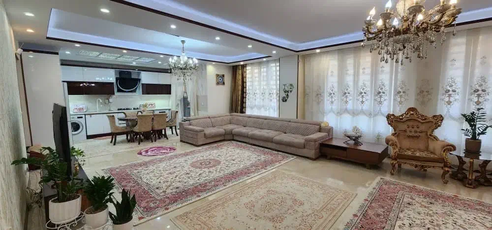 ۱۲۵ متر سالن غرق نور شهرک راهن سند تک برگ