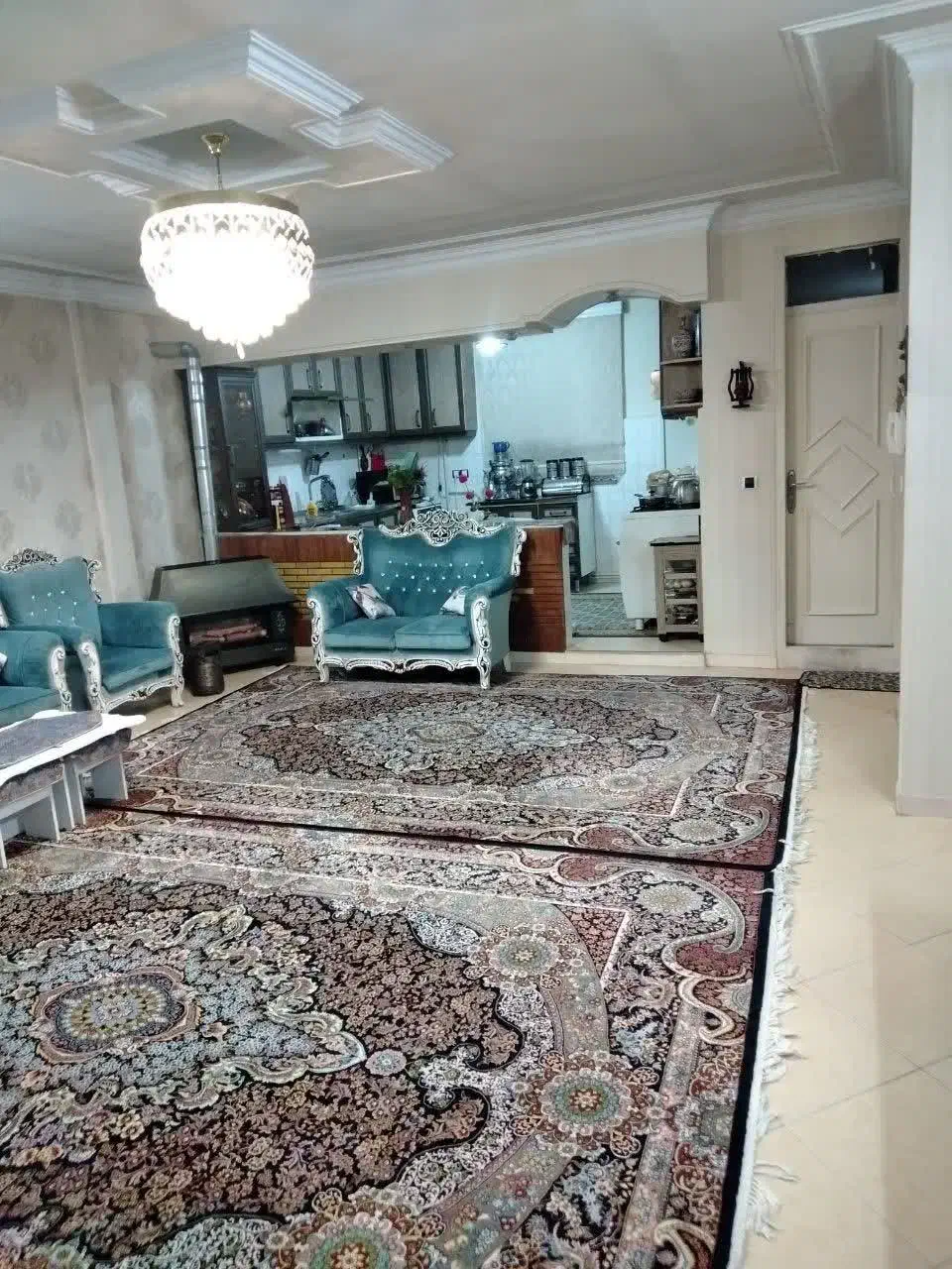 آپارتمان ۲ خوابه