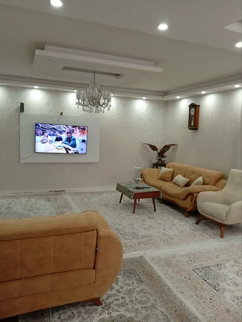 100 متر دو خواب سندتکبرگ