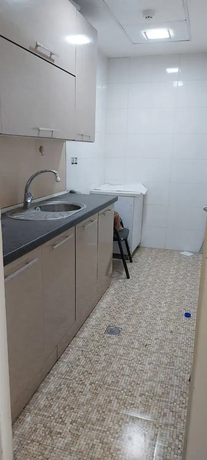 اجاره واحد اداری و مطب در نیکا مال