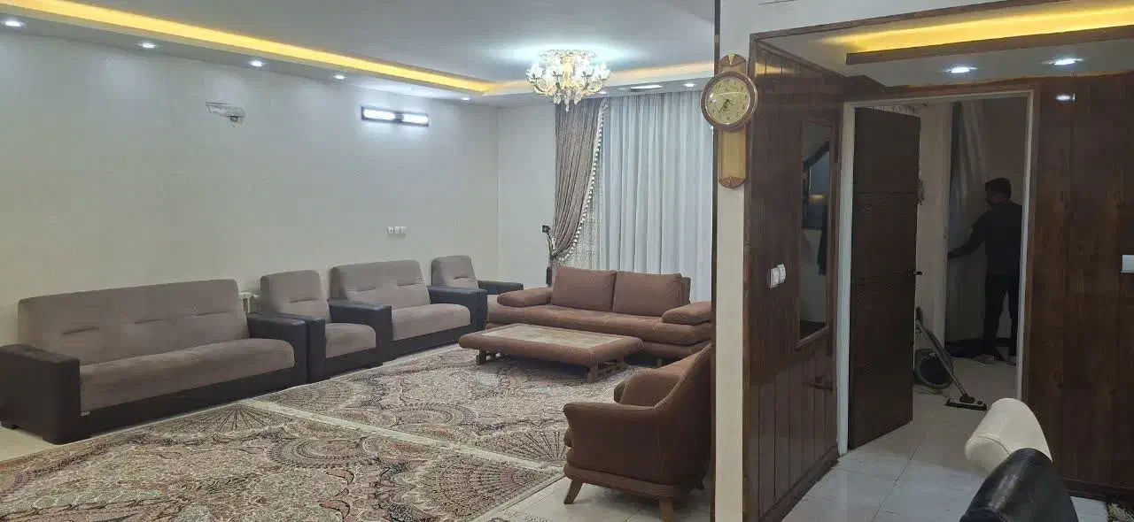خانه ویلایی سه طبقه
