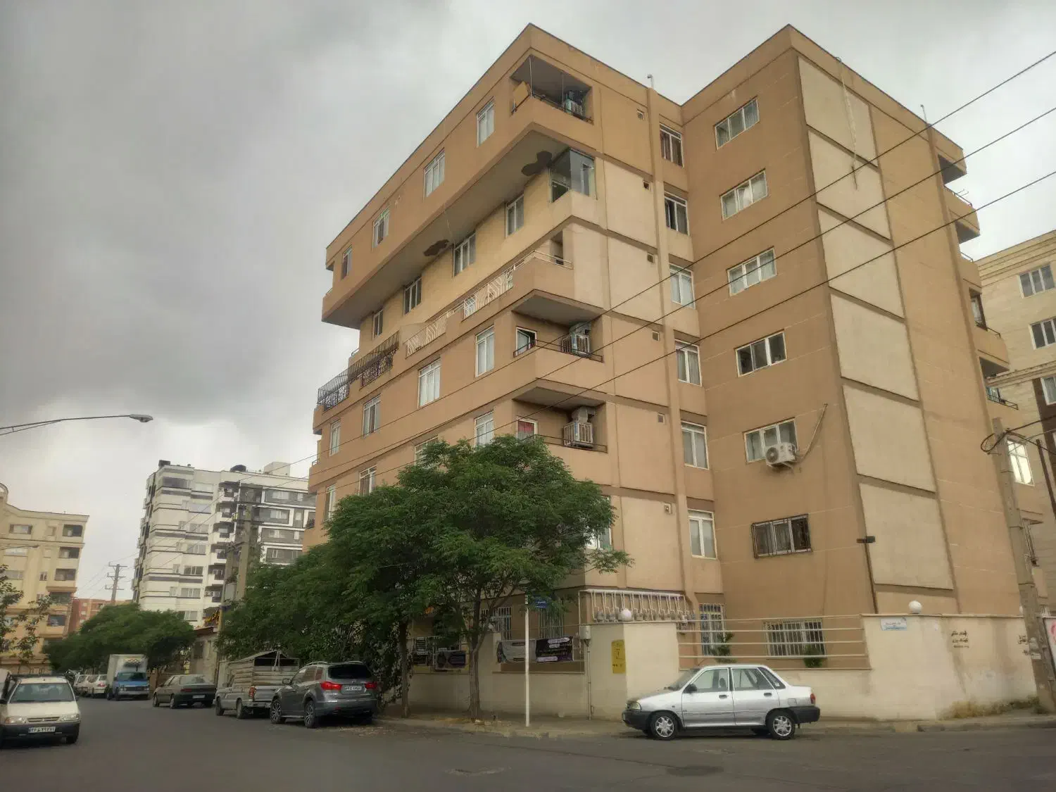 آپارتمان۸۵متری ۲خواب تمییز فوری فوری