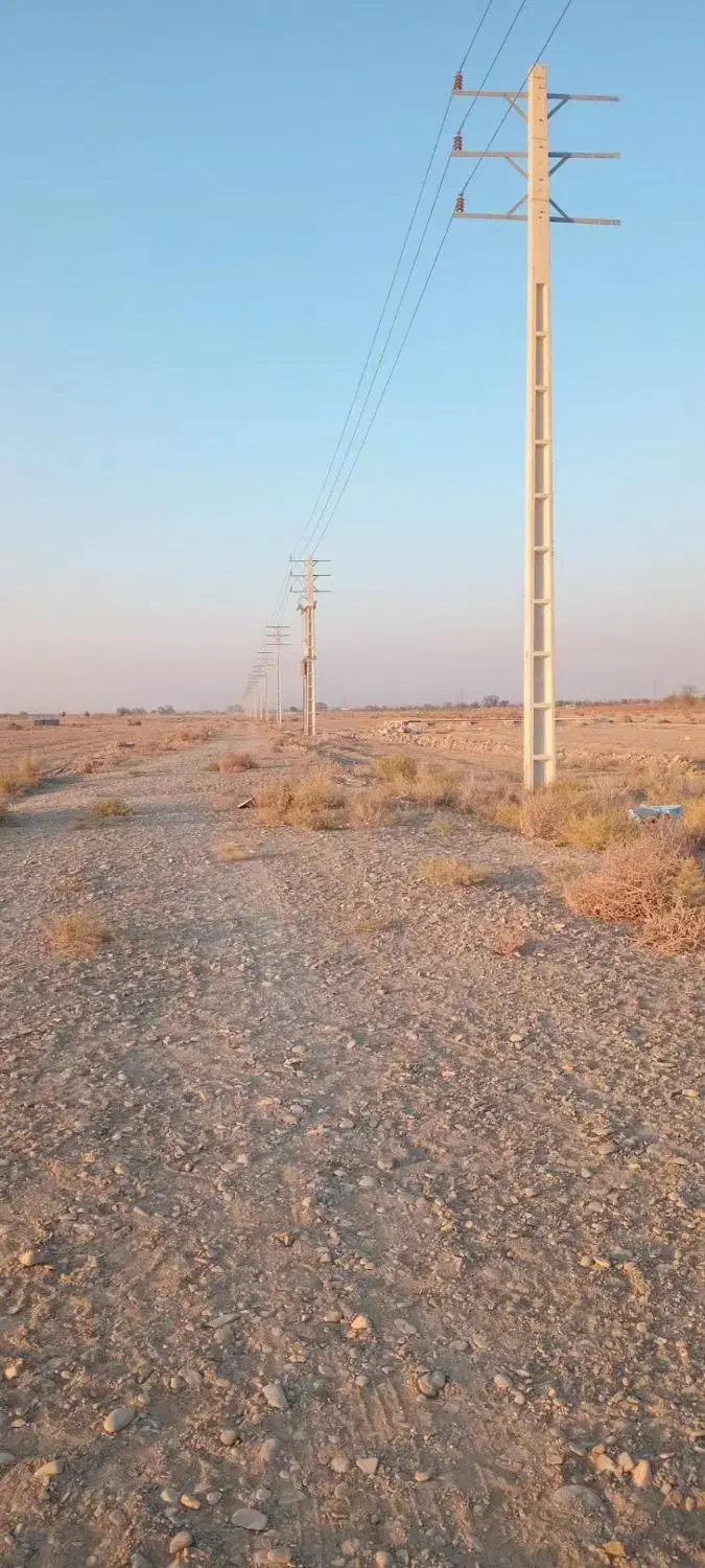 زمین دولت آباد با آب برق