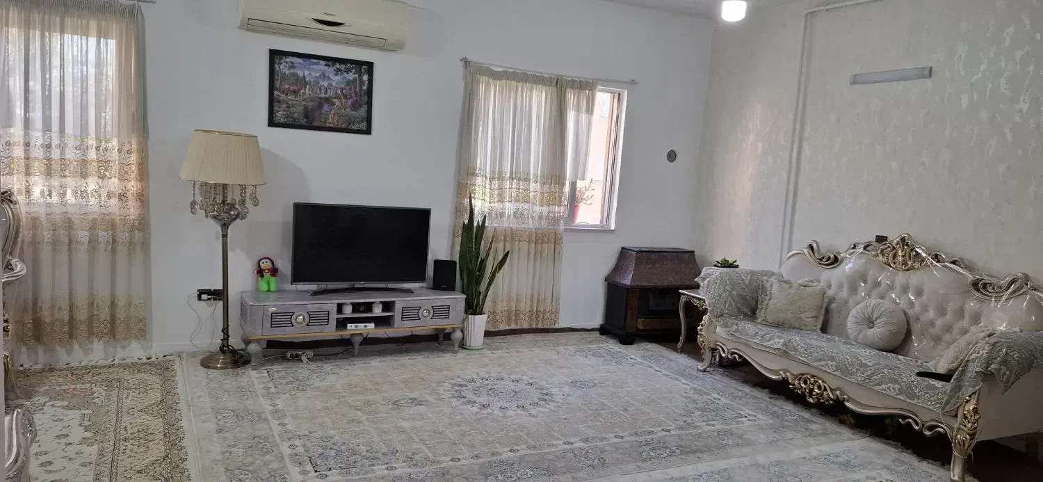 یه واحد آپارتمان طبقه دوم واحد ۳ شهر منجیل