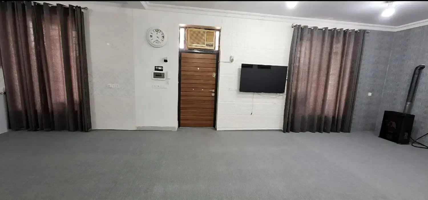 اجاره خانه باغ 600 متری در دشت اکبر(فول امکانات)
