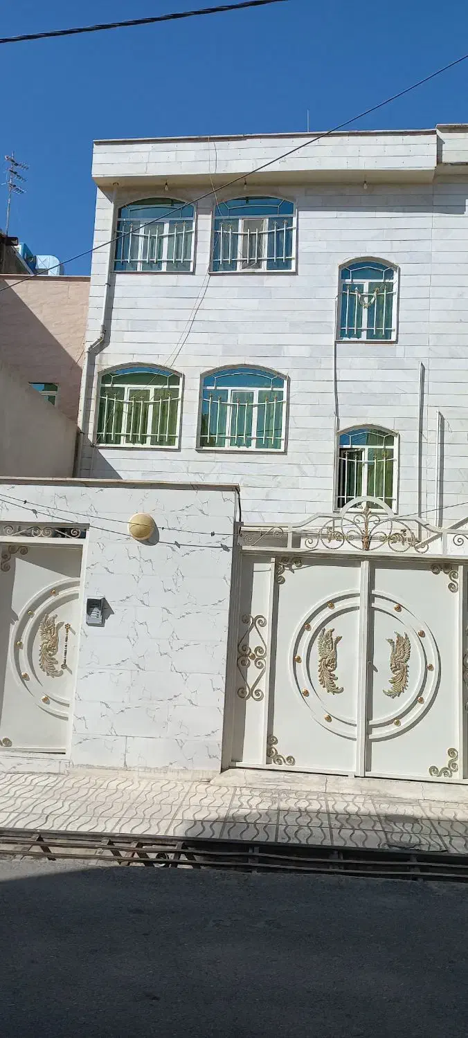 ط همکف خانه ویلایی شمالی ۲ طبقه