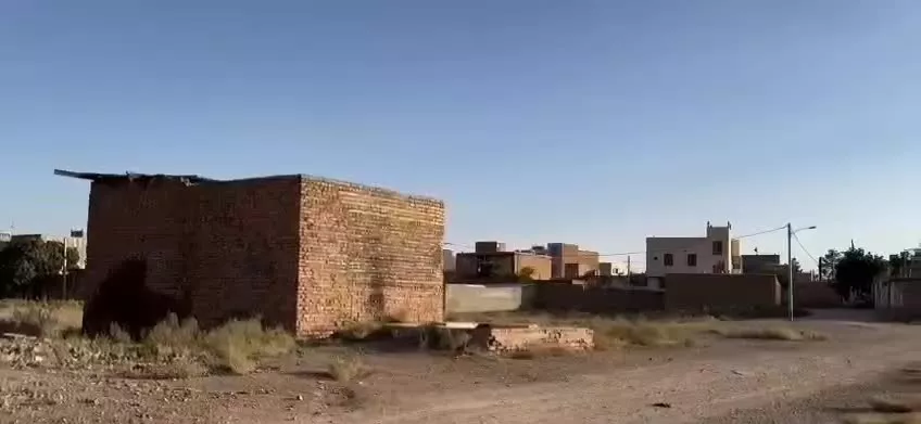 زمین کلنگی
