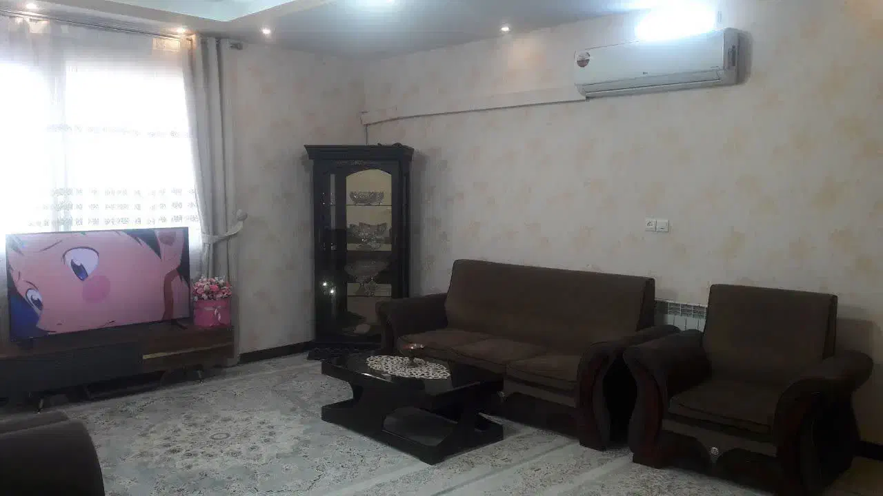 آپارتمان ۹۵متری حافظ جنوبی