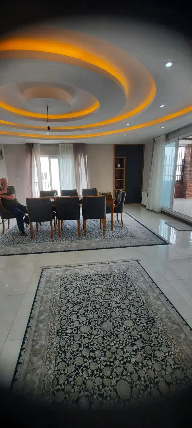 فروش آپارتمان بنت هوس رادیو دریا
