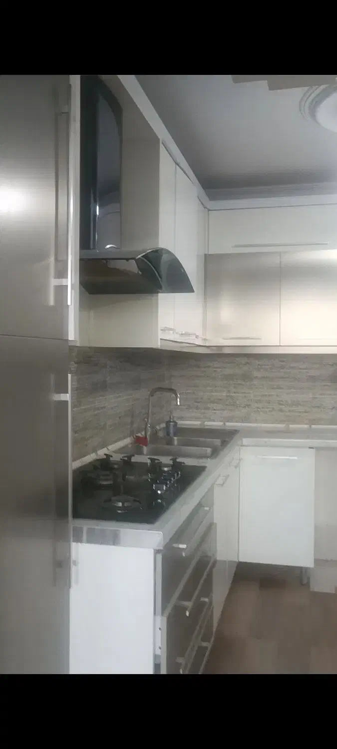 اپارتمان شیک و مناسب