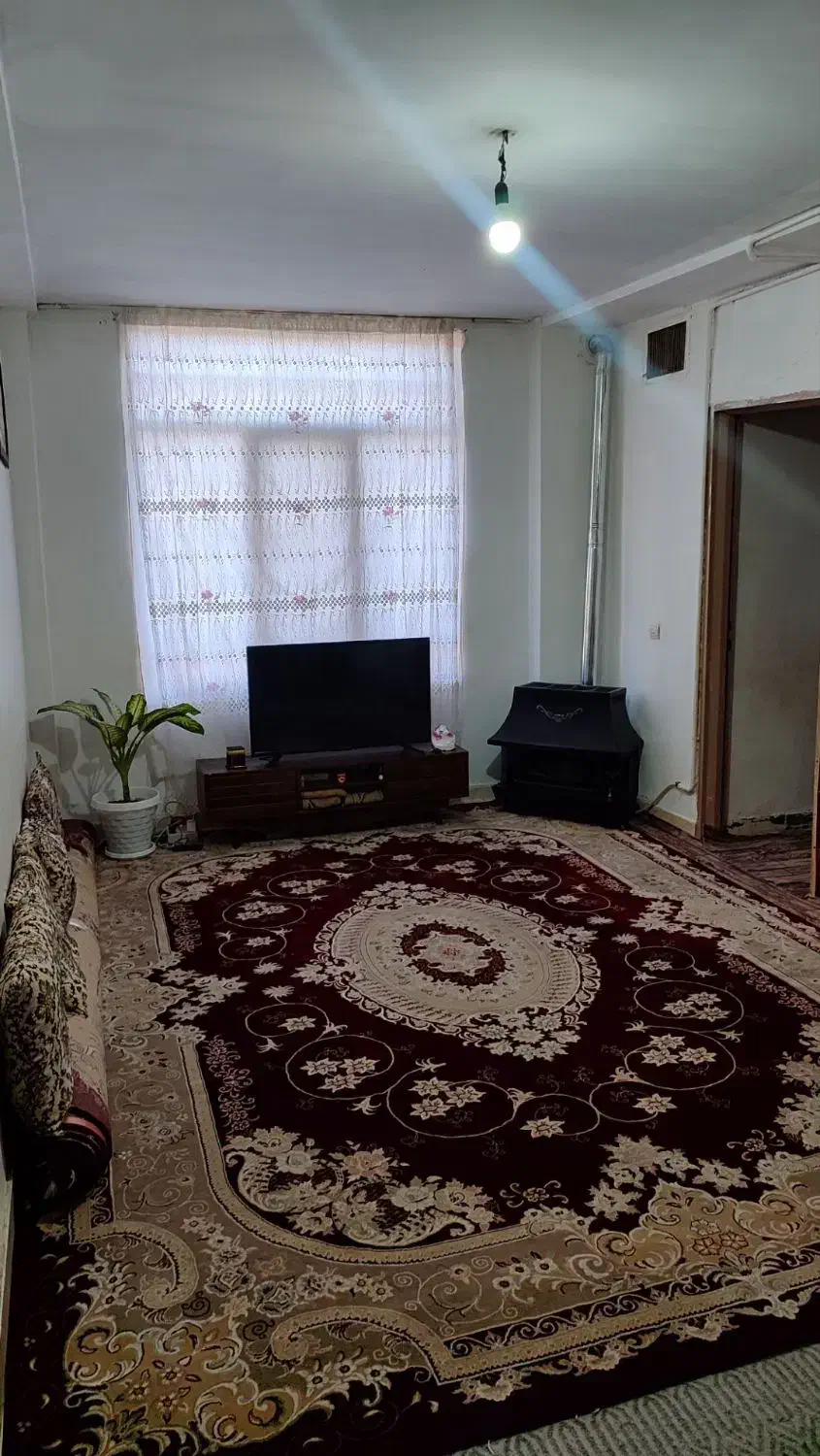 اجاره واحد ۴۸ متری شهرک قدس ، طبقه اول
